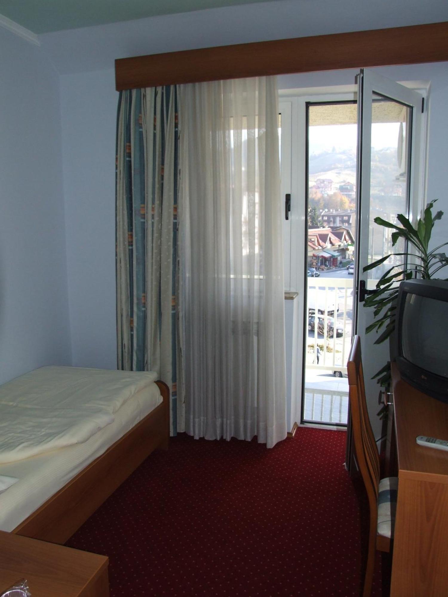 Hotel Sunce Sarajevo Vogosca Room photo
