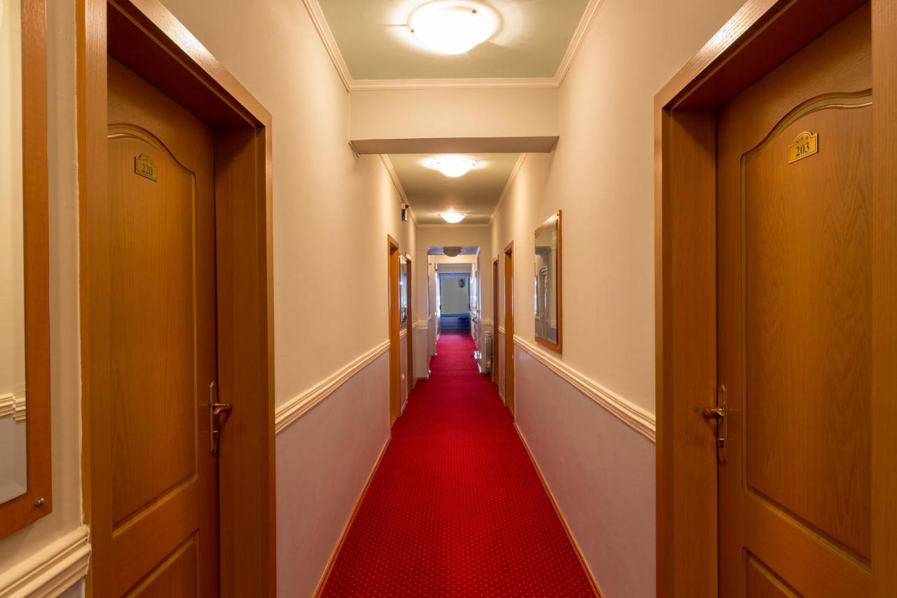 Hotel Sunce Sarajevo Vogosca Exterior photo